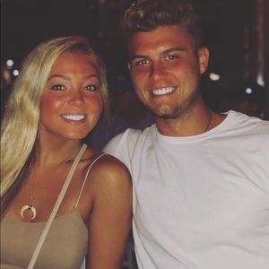 Meet your Posher, Zach